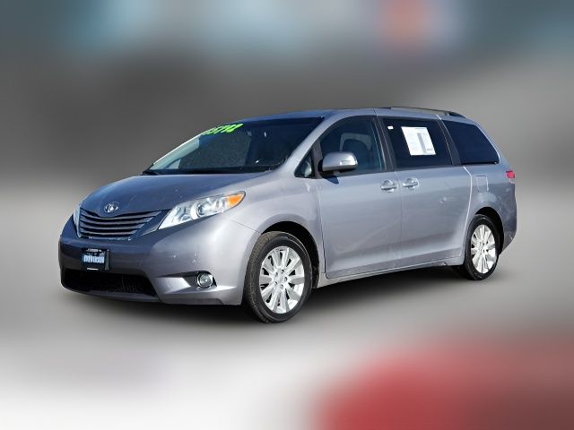 2013 Toyota Sienna 