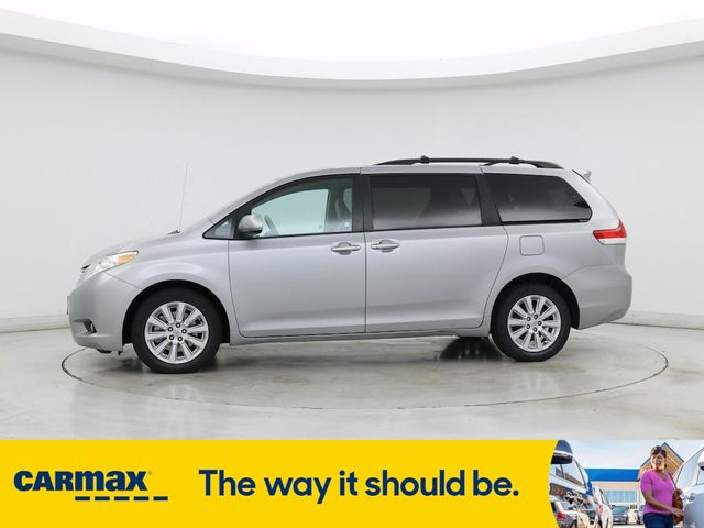 2013 Toyota Sienna 