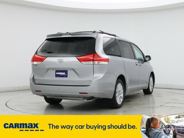 2013 Toyota Sienna 