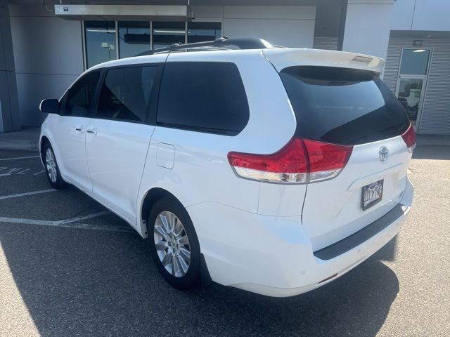 2013 Toyota Sienna XLE