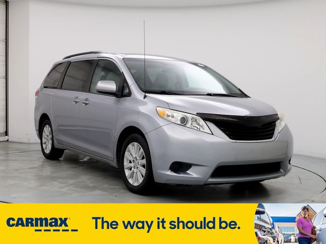 2013 Toyota Sienna LE