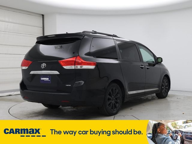 2013 Toyota Sienna 