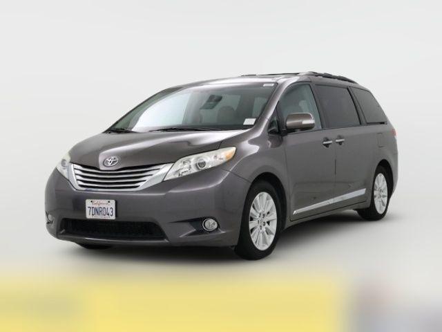 2013 Toyota Sienna 
