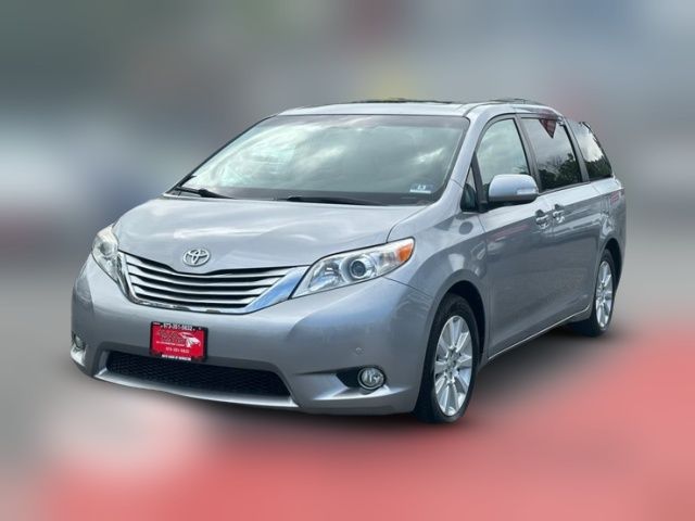 2013 Toyota Sienna 