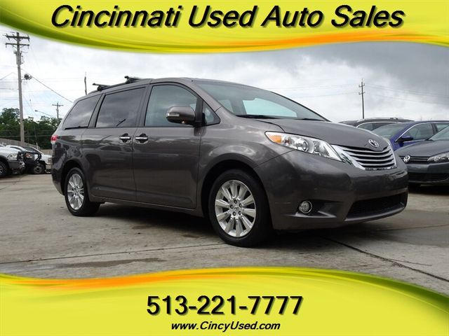 2013 Toyota Sienna 