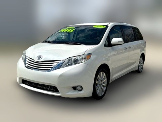 2013 Toyota Sienna XLE