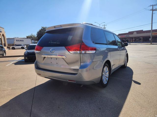 2013 Toyota Sienna Limited