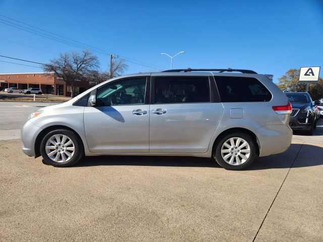 2013 Toyota Sienna Limited