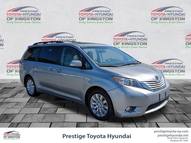 2013 Toyota Sienna 