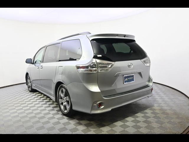 2013 Toyota Sienna SE