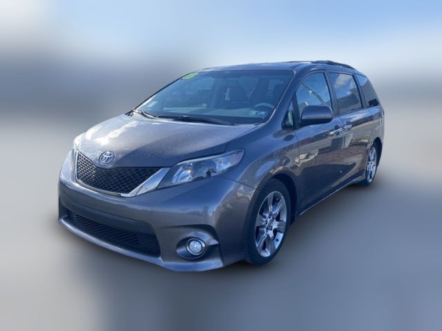 2013 Toyota Sienna SE