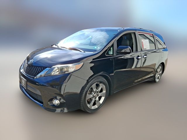 2013 Toyota Sienna SE