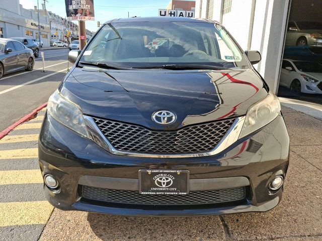 2013 Toyota Sienna SE