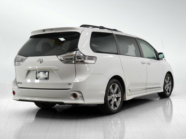 2013 Toyota Sienna SE