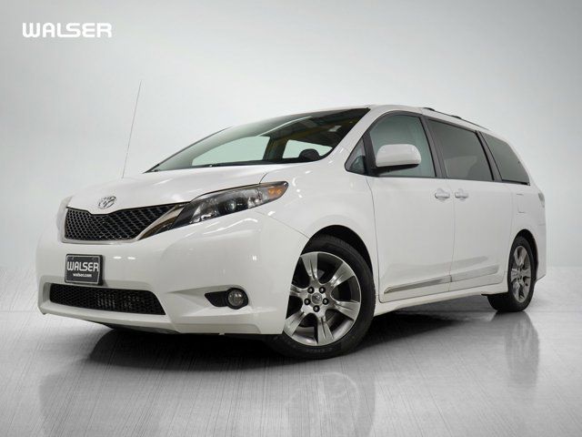 2013 Toyota Sienna SE