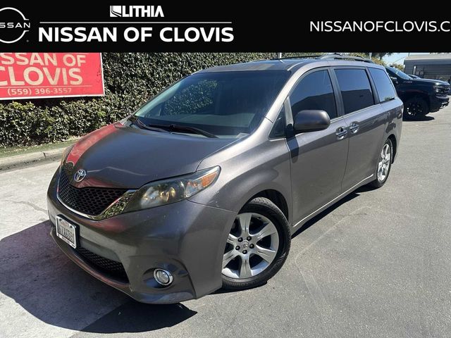 2013 Toyota Sienna SE