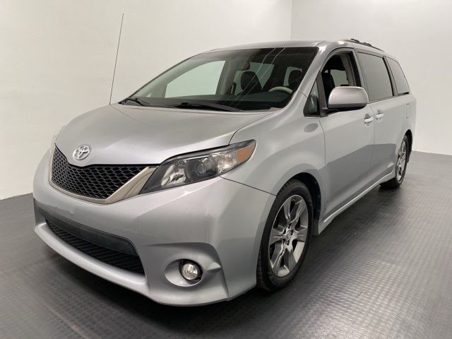 2013 Toyota Sienna SE