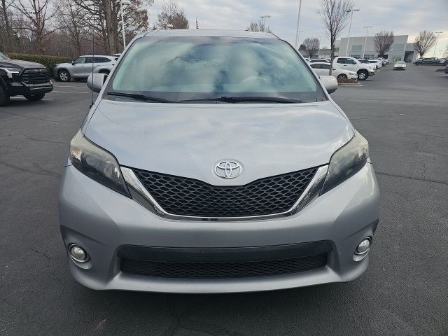 2013 Toyota Sienna SE