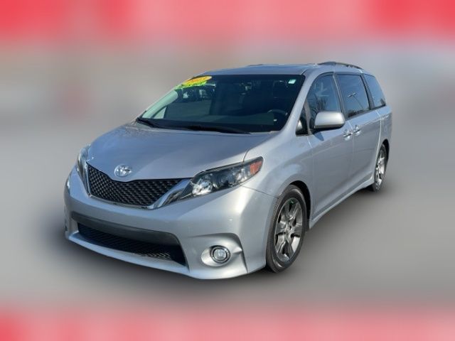 2013 Toyota Sienna SE