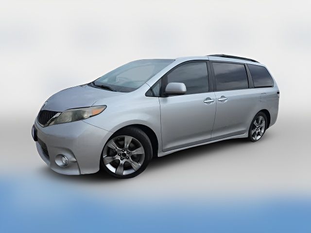 2013 Toyota Sienna SE