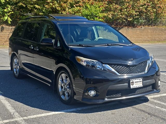 2013 Toyota Sienna SE