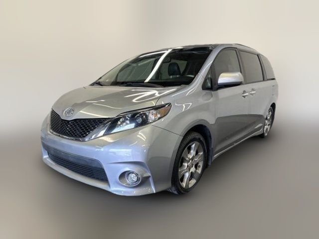 2013 Toyota Sienna SE