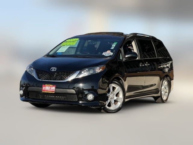 2013 Toyota Sienna SE