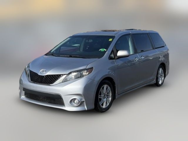 2013 Toyota Sienna SE