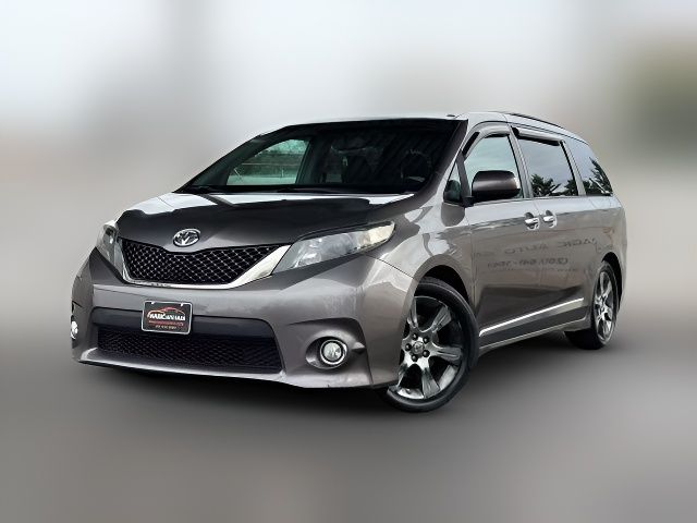 2013 Toyota Sienna SE