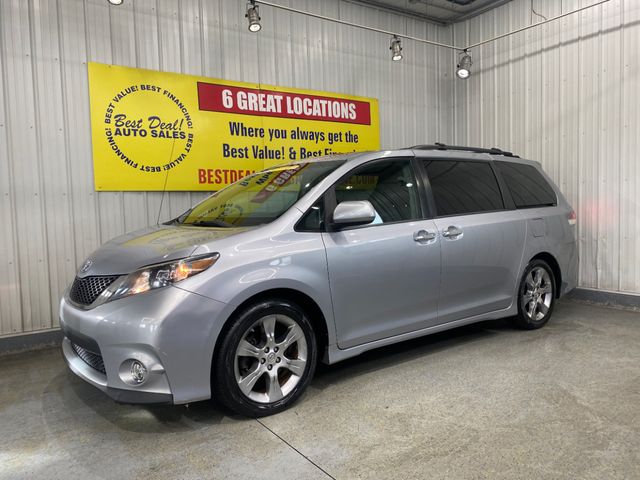 2013 Toyota Sienna SE