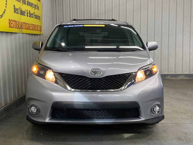 2013 Toyota Sienna SE