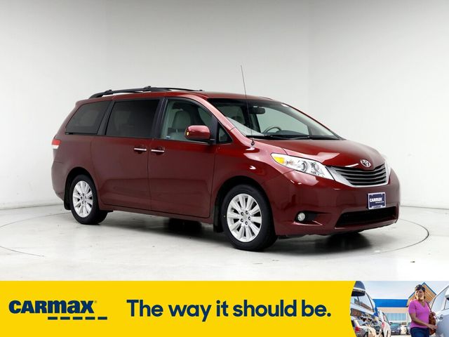 2013 Toyota Sienna XLE