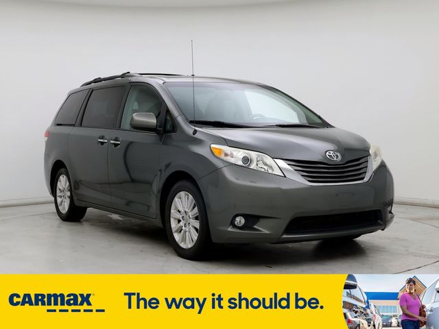 2013 Toyota Sienna XLE