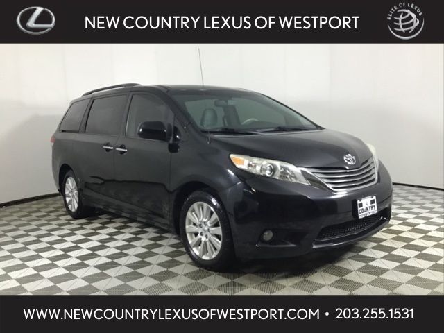 2013 Toyota Sienna XLE