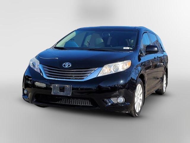 2013 Toyota Sienna XLE