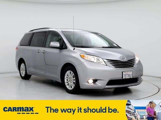 2013 Toyota Sienna XLE