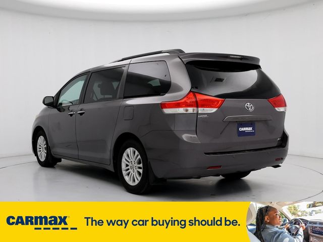 2013 Toyota Sienna XLE