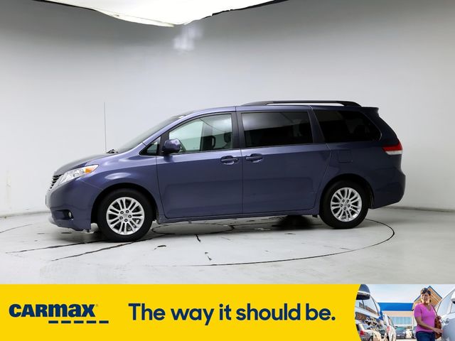 2013 Toyota Sienna XLE