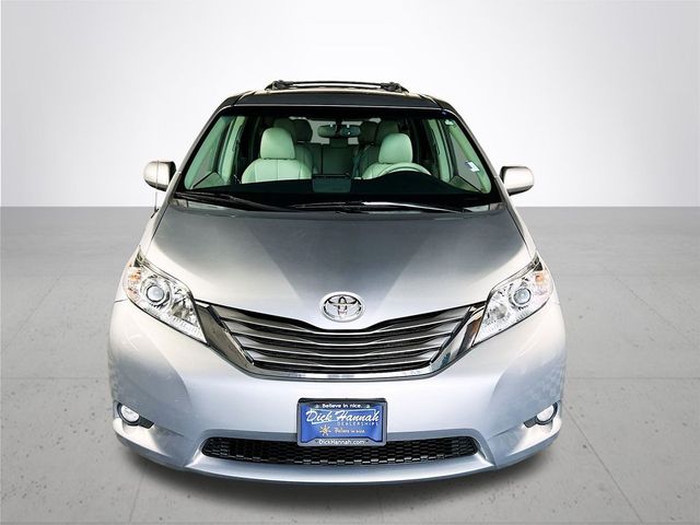 2013 Toyota Sienna XLE