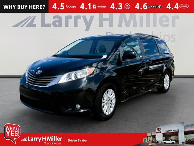 2013 Toyota Sienna XLE