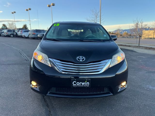 2013 Toyota Sienna XLE