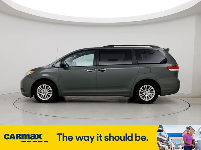 2013 Toyota Sienna XLE