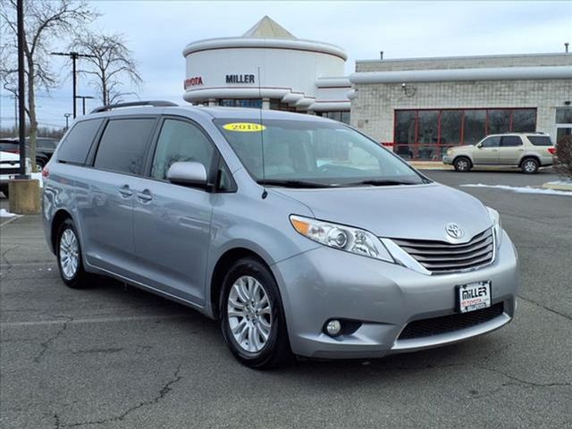 2013 Toyota Sienna XLE