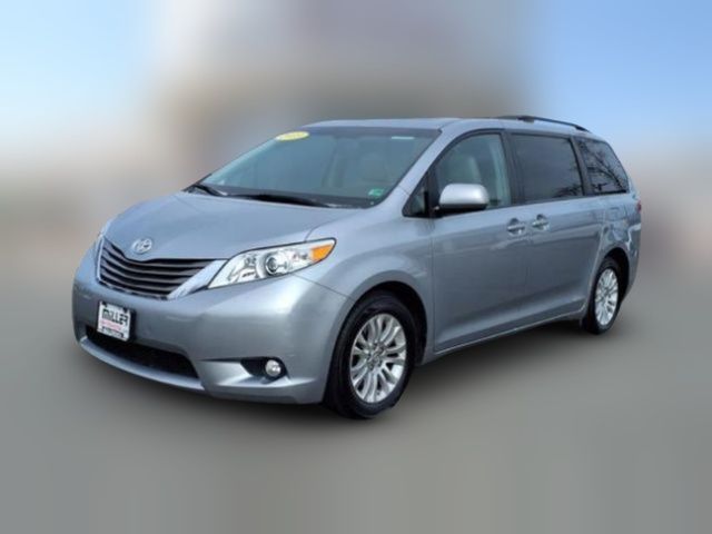 2013 Toyota Sienna XLE