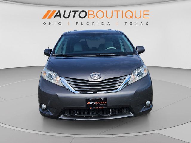 2013 Toyota Sienna XLE