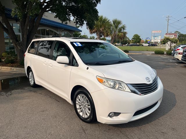 2013 Toyota Sienna XLE
