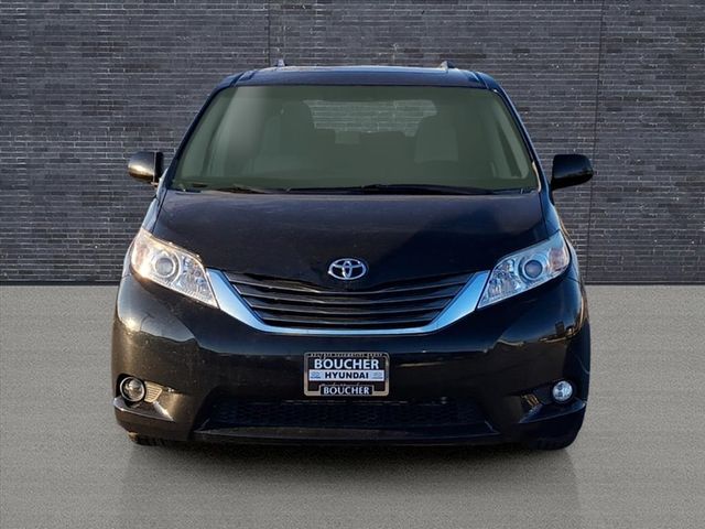 2013 Toyota Sienna 