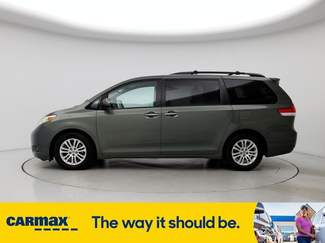 2013 Toyota Sienna XLE