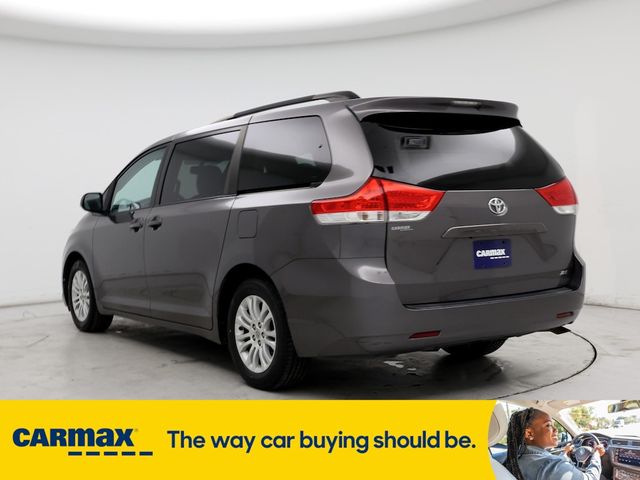 2013 Toyota Sienna XLE