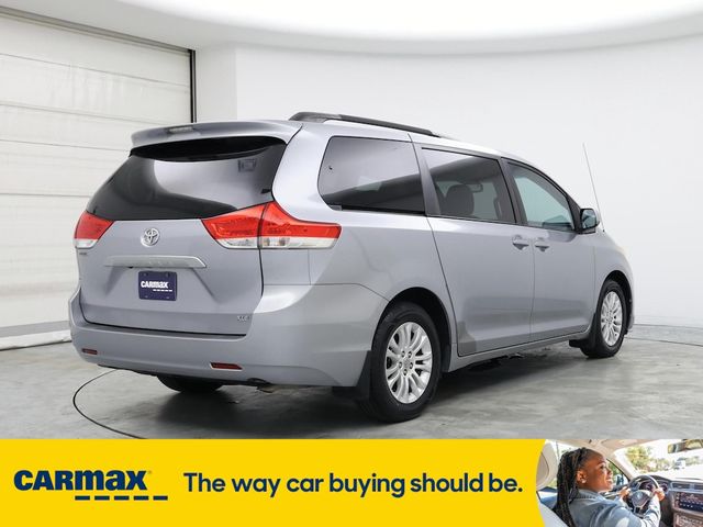 2013 Toyota Sienna XLE
